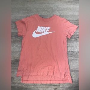 Kids Nike pink shirt